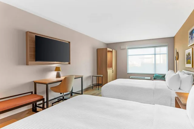 غرفة رباعية بسريرين كوين، Cambria Hotel Euless - DFW Airport South 5/7