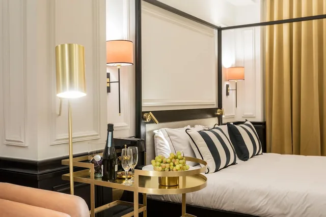 غرفة ديلوكس بسرير كينج، Villa Brown Ermou, a member of Brown Hotels 4/10