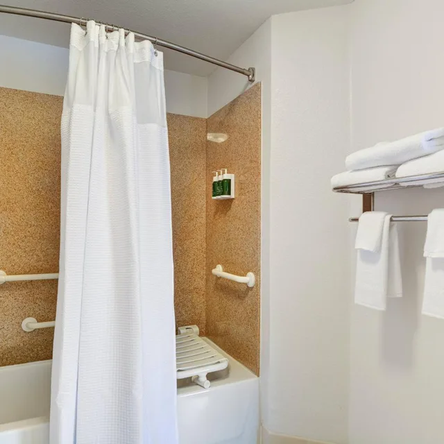 Suite, 2 Queen Beds, Trundle Bed, Track View, Sofa، Springhill Suites Shreveport-Bossier City/Louisiana Downs 7/7
