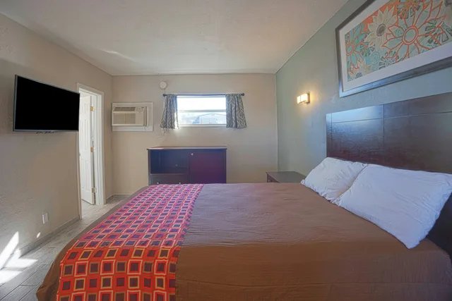 شقة بغرفة نوم واحدة، Sunrise Inn by OYO Titusville FL 2/10