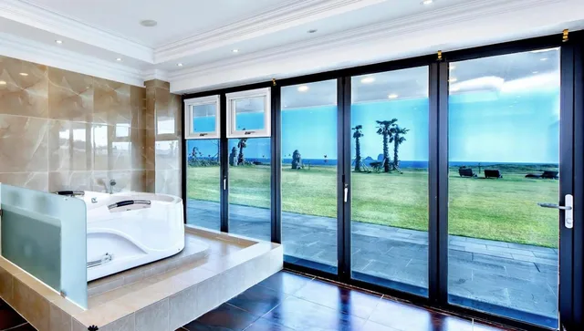 جناح ديلوكس بجاكوزي، Sun And Moon Resort 5/8