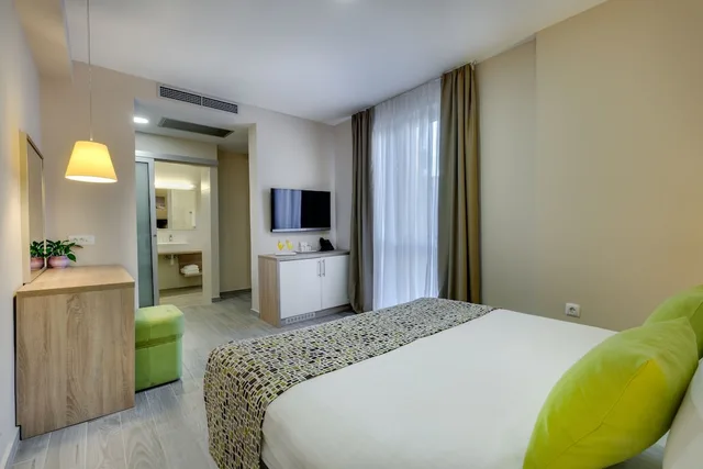 غرفة كلاسيكية مفردة بسرير مزدوج، Hotel Pinija 1/7