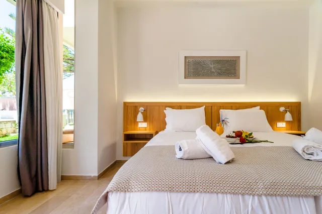 شقة سوبيريور بأربعة أسرّة بغرفتي نوم مع أريكة، Lotus Hotel Apartments 1/10