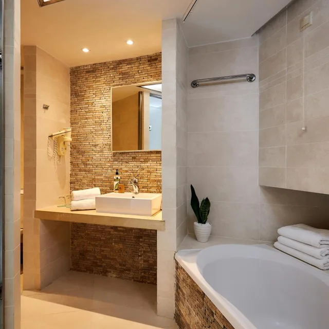 غرفة عائلية، Sirens Beach Hotel 9/10