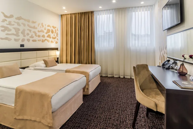 غرفة قياسية بسريرين منفصلين، Hotel Diplomat 7/10