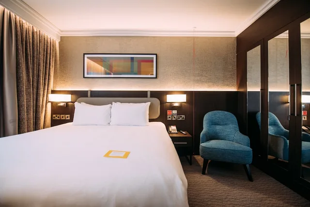 غرفة قياسية بسرير كينج لذوي الإعاقة، Crowne Plaza Belfast 3/10