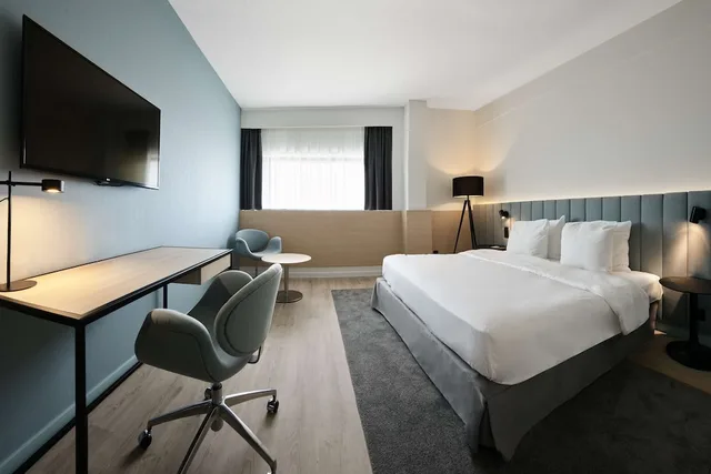 غرفة سوبيريور بسرير كينج في طابق مرتفع، Radisson Blu Hotel, Hasselt 2/6