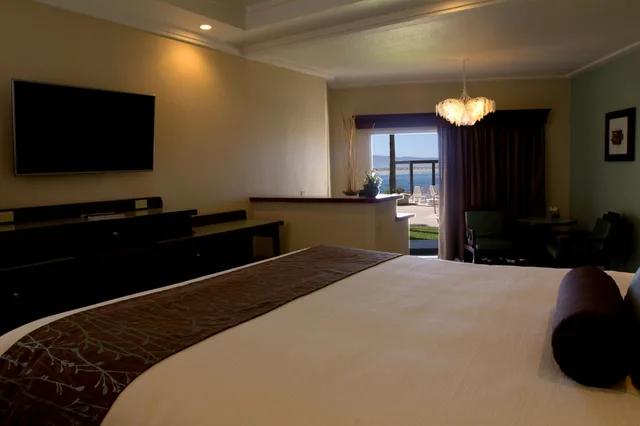 جناح جونيور بسرير كينج، Estero Beach Hotel & Resort 6/7