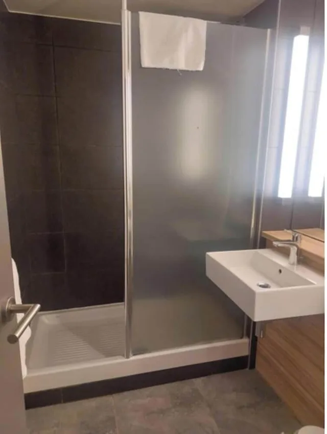 غرفة جونيور بسرير مزدوج، Hotel Campanile Clermont Ferrand Sud - Aubiere 6/7