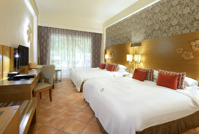 غرفة عائلية بإطلالة على الجبل، Chateau Beach Resort 5/10