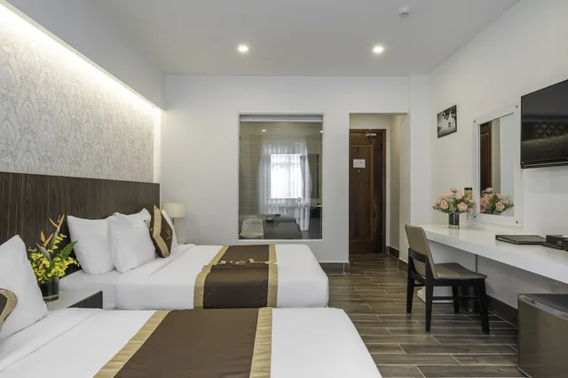 Family, 2 Queen Beds, Minh Chien Hotel 4/9