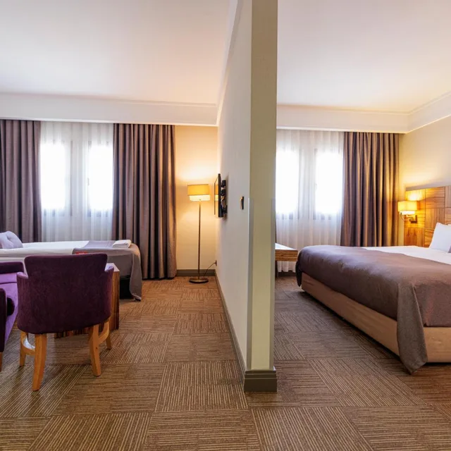 جناح جونيور، Ramada by Wyndham Cappadocia 2/6