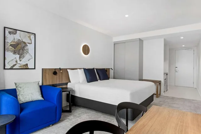 2 Bedrooms, Connecting, Apartment, King Bed, Adina Apartment Hotel Melbourne Southbank 2/8