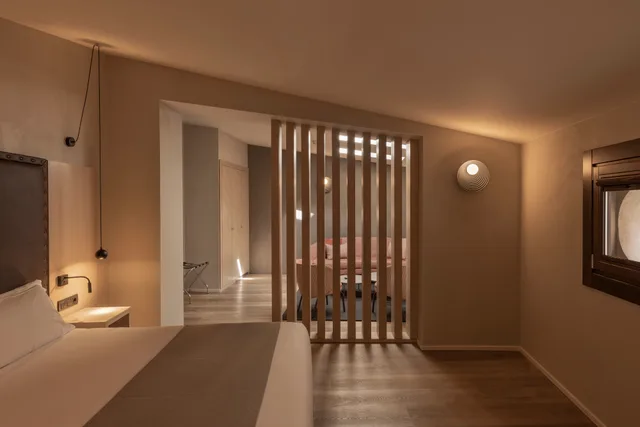غرفة بريميوم بسرير كينج، Gran Hotel Barcino 8/10