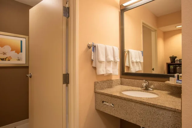 غرفة بسرير مزدوج، Fairfield Inn And Suites Columbus 5/6