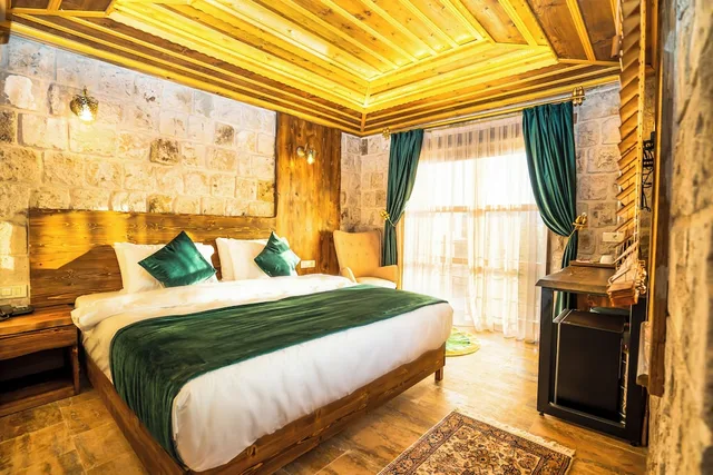 جناح بريميوم بسرير كينج بحوض جاكوزي، Flavia Cappadocia Hotel 4/10