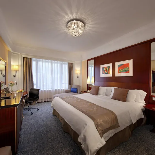غرفة ملكية بريميير بسرير كينج، Hotel Royal Macau 1/3