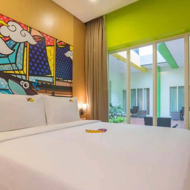 Max Happiness, Double Bed, MaxOneHotels.com at Resort Makassar 5/8