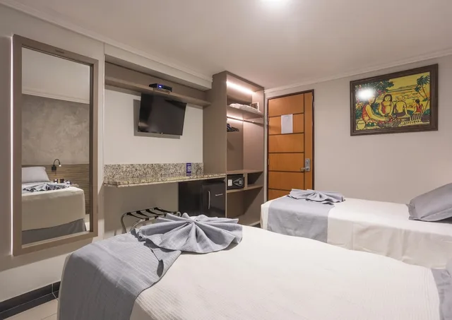 Superior, Double Bed, Side Sea View، Atlantico Praia Hotel 9/10
