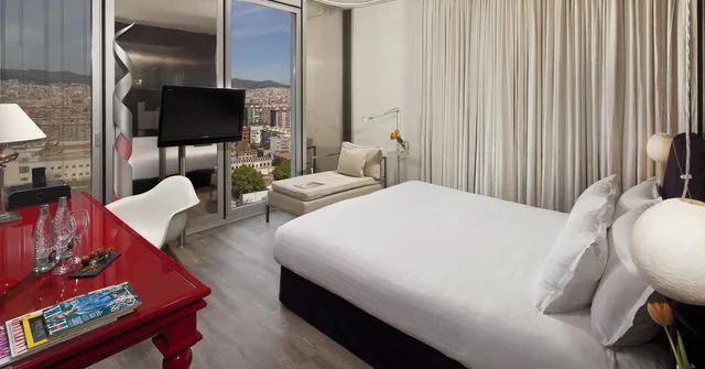 غرفة قياسية مفردة بسرير مزدوج، MELIA BARCELONA SKY 7/10