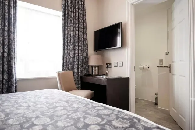 غرفة مزدوجة سوبيريور، Kyle Hotel 2/3