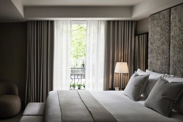 Deluxe, Suite, King Bed, Lyall Hotel And Spa 1/3