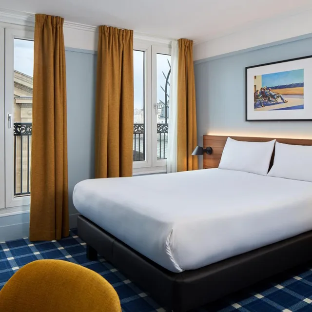 Superior, Double Bed, Timhotel Paris Gare Du Nord 1/6
