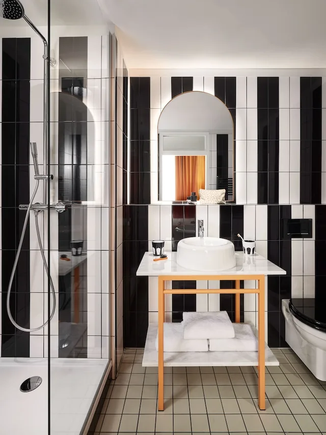 Mama, Medium, Double Bed، Mama Shelter Rennes 7/10