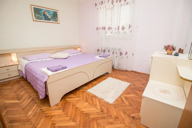 شقة بسريرين مزدوجين، APARTMENT DIVNA 9/10