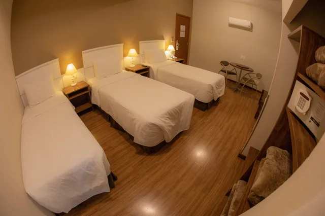 غرفة تنفيذية ثلاثية لذوي الإعاقة، Hotel Planalto 7/10