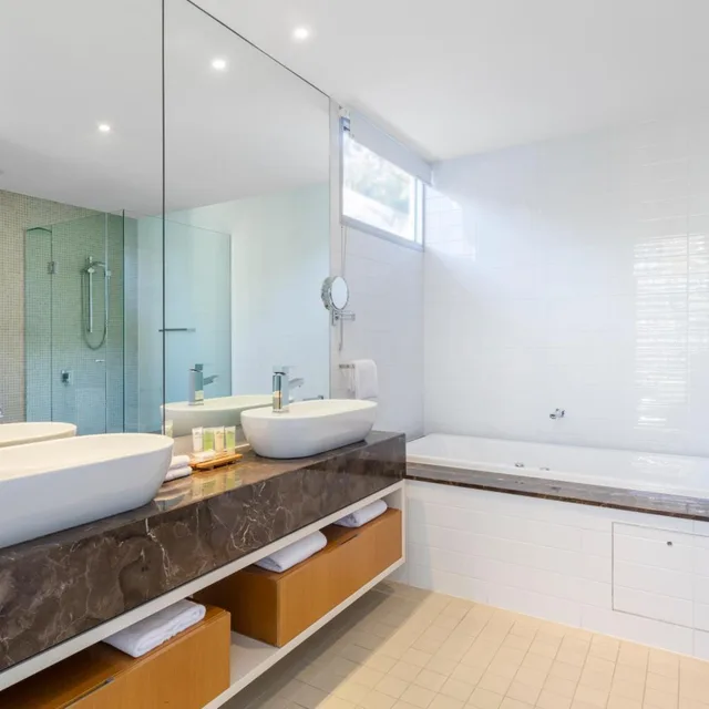 3 Bedrooms, Roof Top, Premium, Villa, King Bed, RACV NOOSA RESORT 9/10
