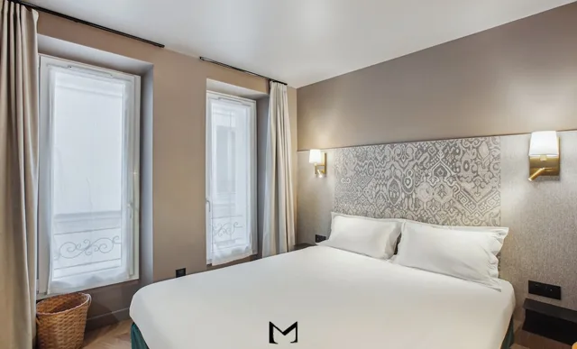 غرفة ديلوكس بسرير كوين، Hotel De Cabourg 1/3