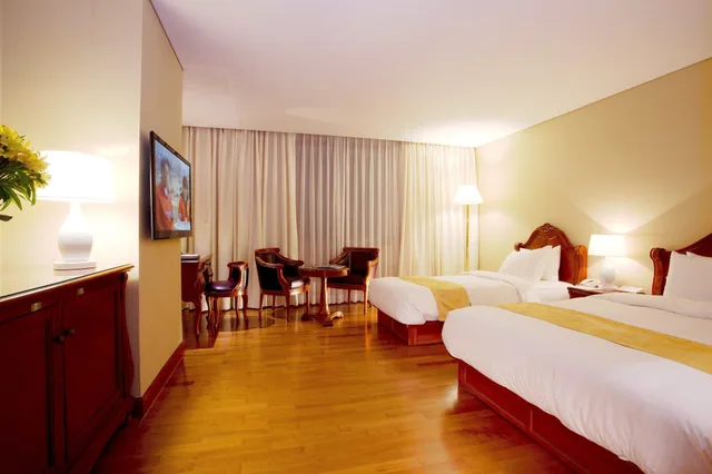 غرفة ديلوكس بسرير مزدوج وسرير فردي، Sejong Hotel 3/5
