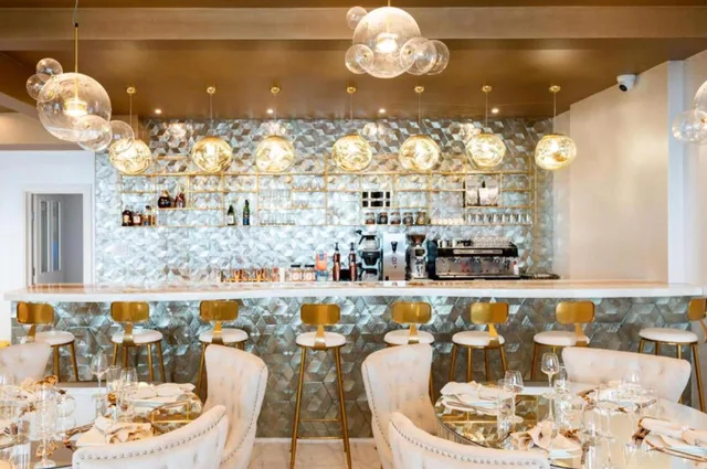 غرفة بريميوم اقتصادية بسرير مزدوج، OYO Newquay Beach Hotel 1/1