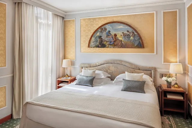 جناح بسرير كينج وسريرين منفصلين، Starhotels Du Parc 2/11
