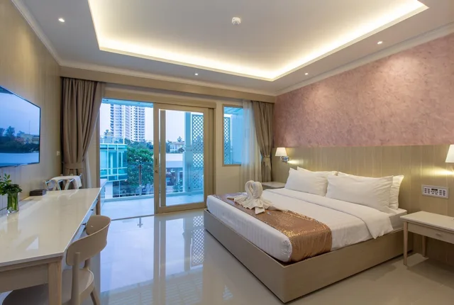 غرفة ديلوكس بسرير كينج بجاكوزي، The Sea-Cret Hua Hin Hotel 2/10