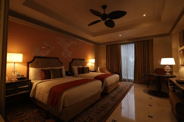 Palace, Twin Beds، The Leela Palace Jaipur 4/10