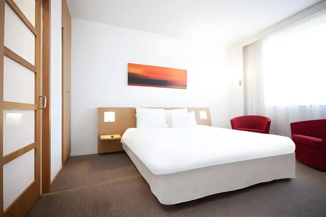 غرفة قياسية بسرير كوين، Sercotel Valladolid 3/3