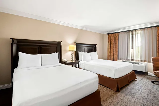 Room, 2 Queen Beds, Accessible, Best Western Ontario Mills 2/3