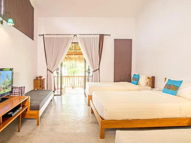 بنغل ثلاثي، Islanda Hideaway Resort 1/1