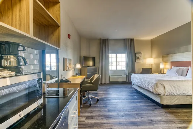 جناح بسرير كينج، Candlewood Suites New Bern 1/10