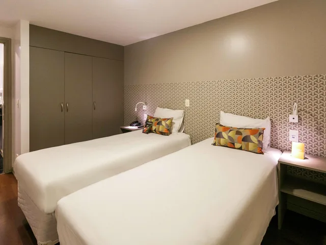 شقة، Intercity Curitiba 7 de Setembro 2/4