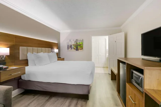 غرفة بسرير مزدوج لذوي الإعاقة، BEST WESTERN PLUS WESTBANK 3/8