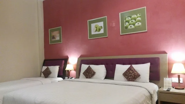 Connecting, Standard, Triple, 1 Double and 1 Single Bed, No Window، Kuta Central Park Hotel 2/10