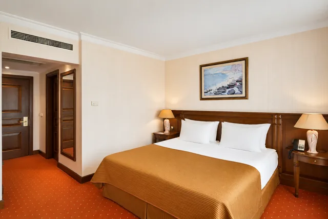 غرفة قياسية بسرير مزدوج، Crystal Palace Boutique Hotel 1/8
