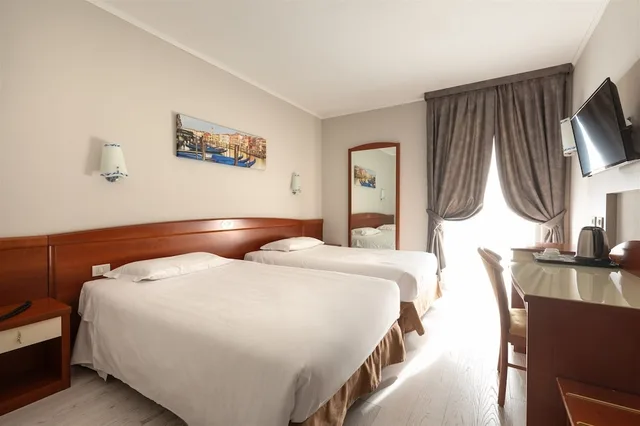 غرفة مفردة بسرير مزدوج، NOVENTA HOTEL 1/8