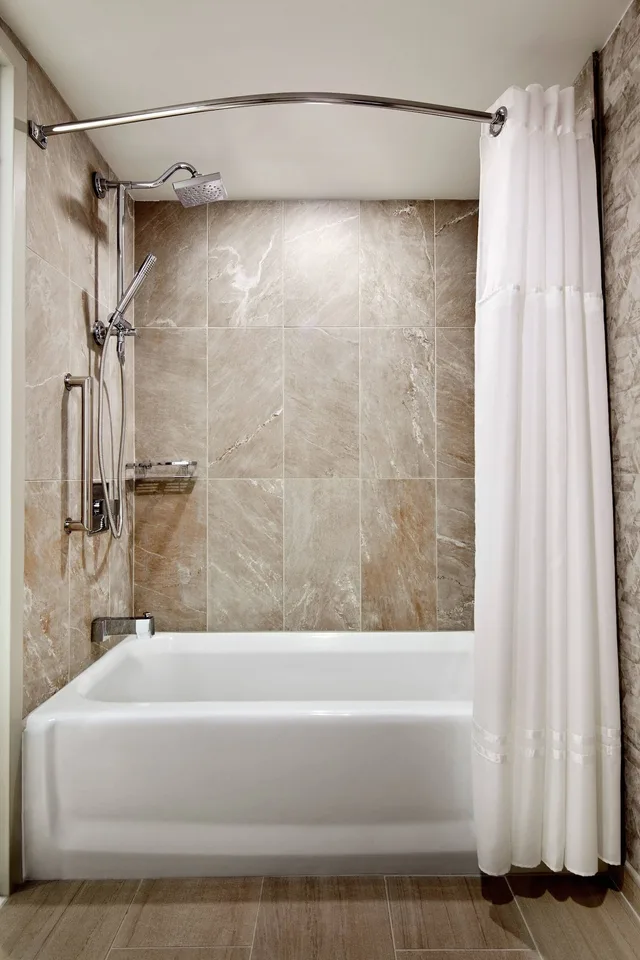 غرفة كلوب بسرير كينج، San Antonio Marriott Rivercenter on The River Walk 9/10