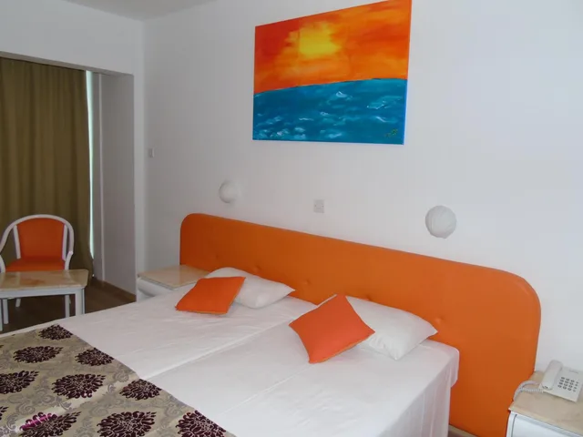 غرفة اقتصادية بسرير مزدوج أو سريرين منفصلين، Corfu 7/8