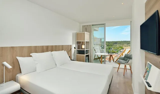 Innside، Melia Calvia Beach 2/5