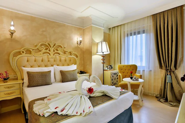 جناح عائلي بإطلالة على المدينة بغرفتي نوم، EDIBE SULTAN HOTEL 2/11